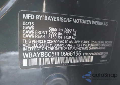 2015 BMW 750I xDrive z USA, uszkodzony, nr VIN WBAYB6C58FD966196